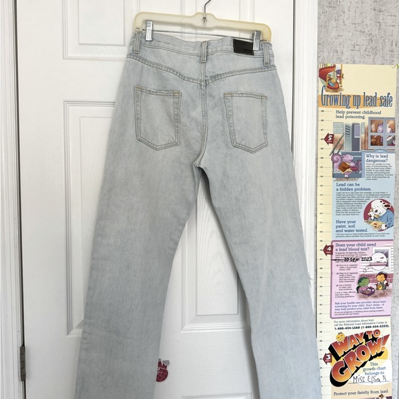 Carmar Denim  distressed Women’s light blue jeans cotton Size 27 - Picture 9 of 9